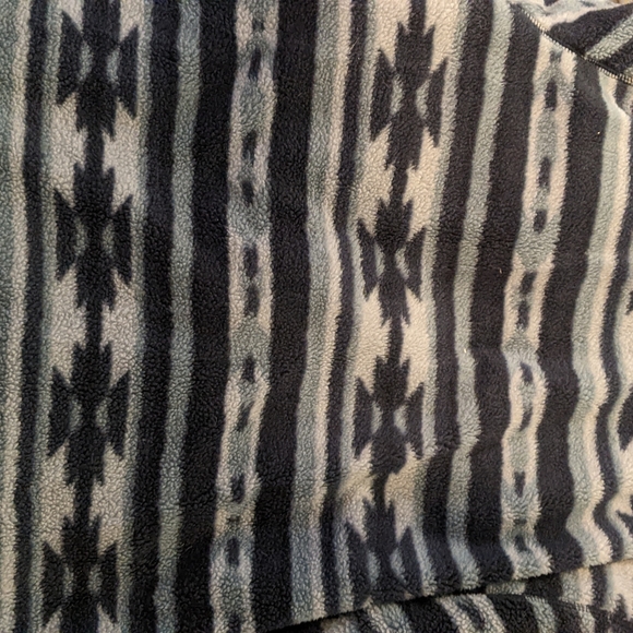 Old Navy Sherpa Jacket NWT - Picture 6 of 6